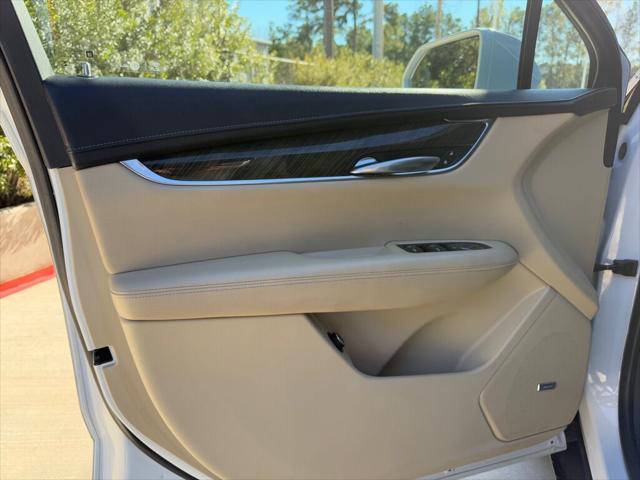 used 2017 Cadillac XT5 car, priced at $14,245