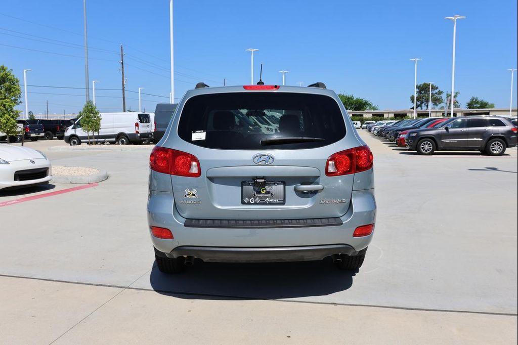 used 2009 Hyundai Santa Fe car, priced at $7,995