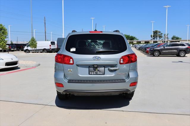used 2009 Hyundai Santa Fe car, priced at $9,995