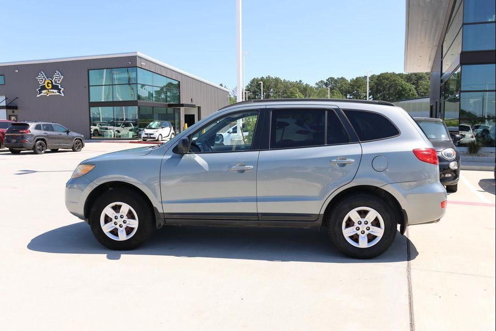 used 2009 Hyundai Santa Fe car, priced at $7,995