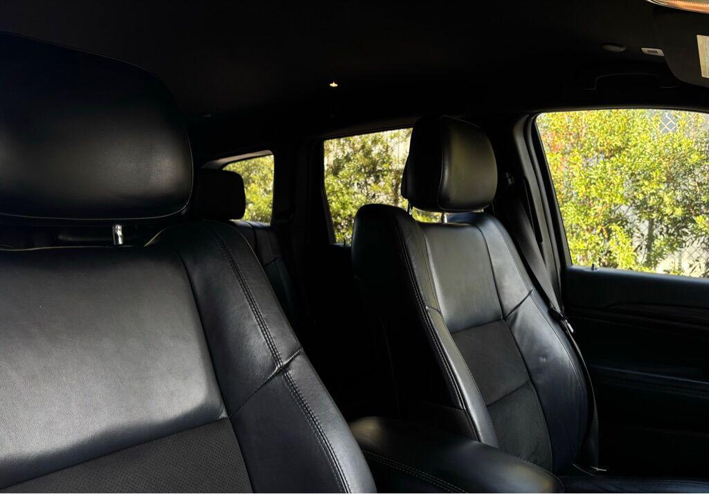 used 2020 Jeep Grand Cherokee car, priced at $17,995
