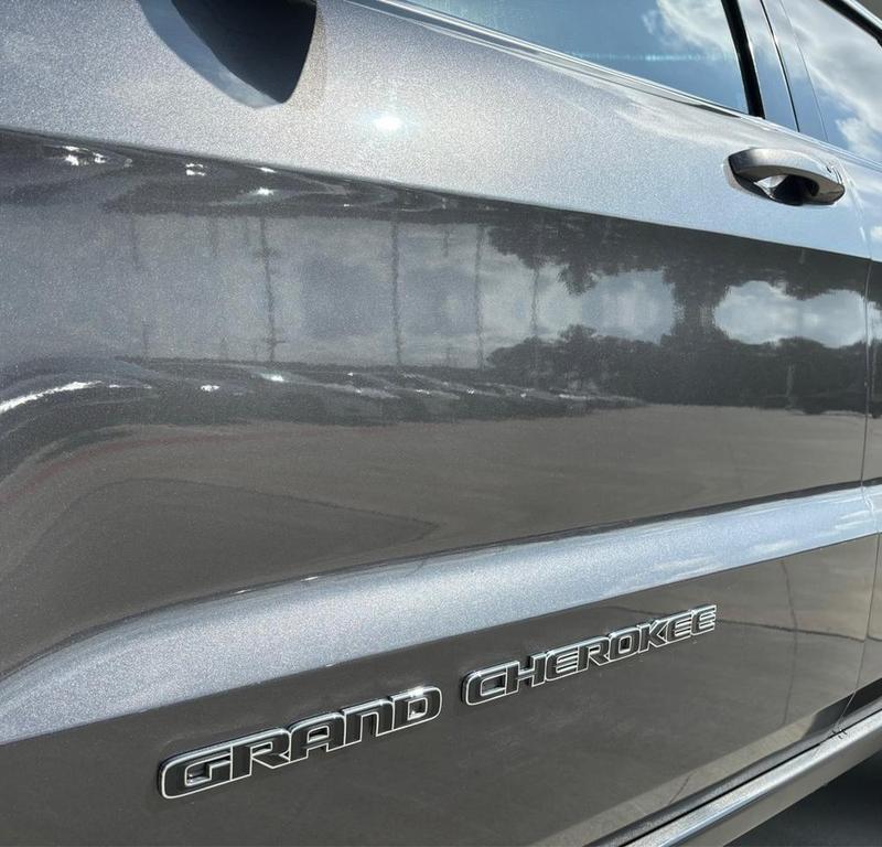 used 2018 Jeep Grand Cherokee car, priced at $15,995