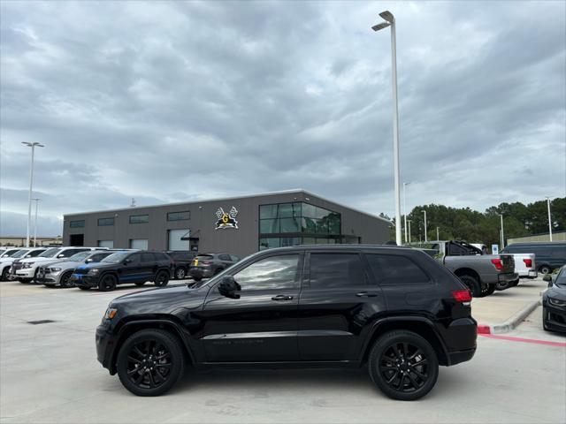 used 2018 Jeep Grand Cherokee car, priced at $17,995