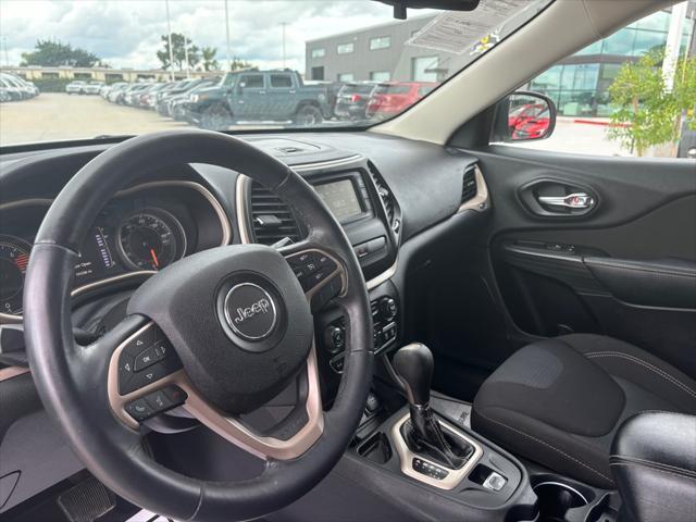 used 2016 Jeep Cherokee car, priced at $11,995