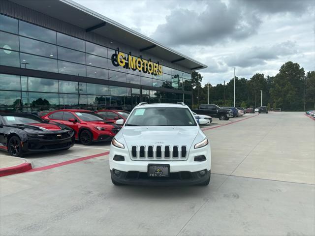 used 2016 Jeep Cherokee car, priced at $11,995