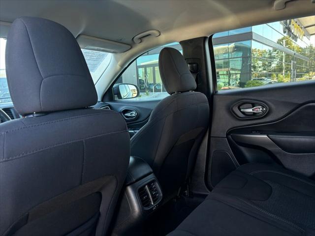 used 2019 Jeep Cherokee car, priced at $12,495