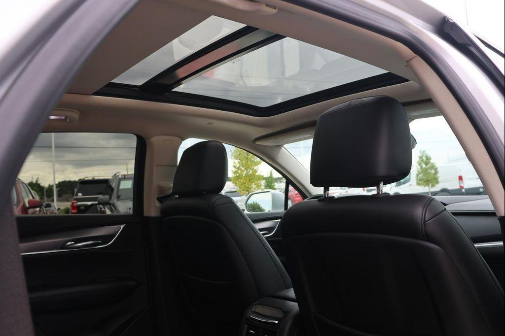 used 2019 Cadillac XT5 car, priced at $17,683