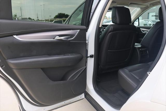 used 2018 Cadillac XT5 car, priced at $10,995
