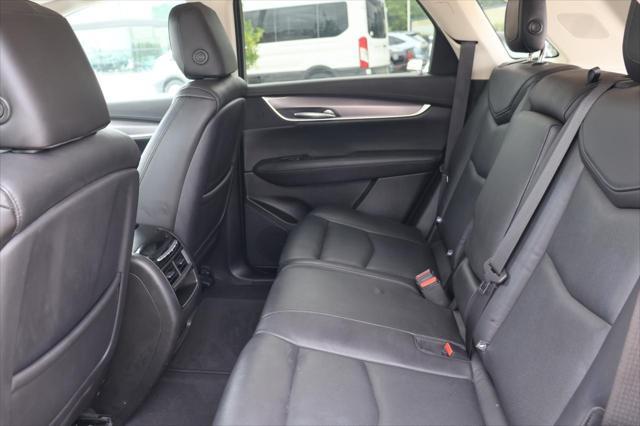 used 2018 Cadillac XT5 car, priced at $10,995