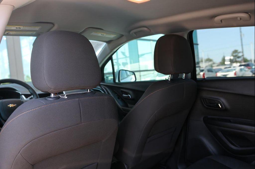 used 2022 Chevrolet Trax car, priced at $15,995