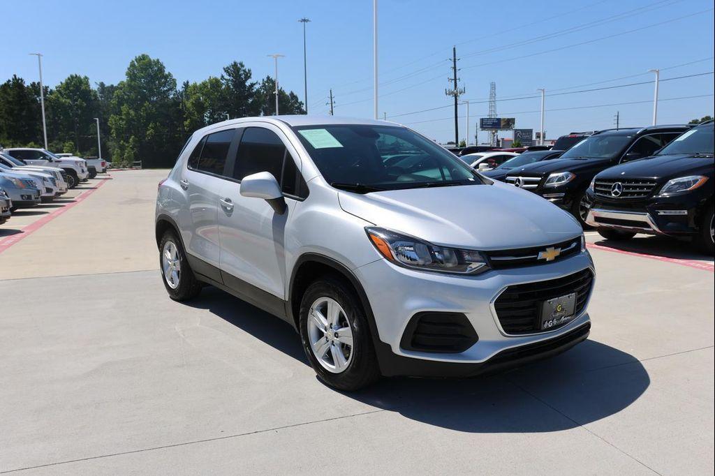 used 2022 Chevrolet Trax car, priced at $15,995