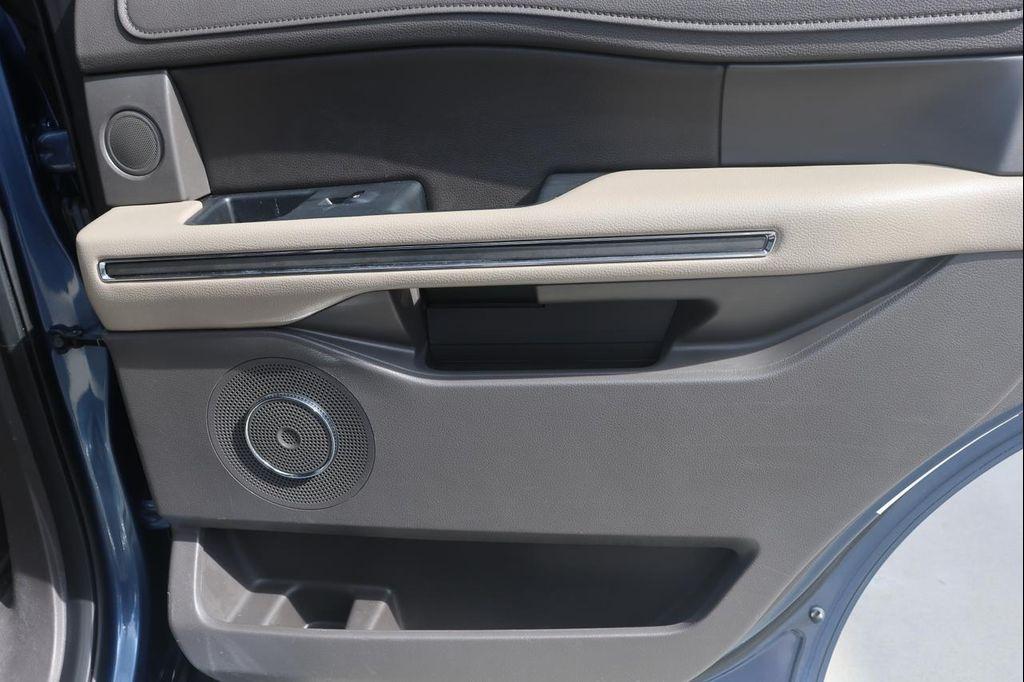 used 2018 Ford Expedition car, priced at $18,995