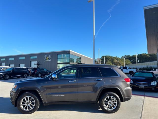 used 2015 Jeep Grand Cherokee car, priced at $12,995