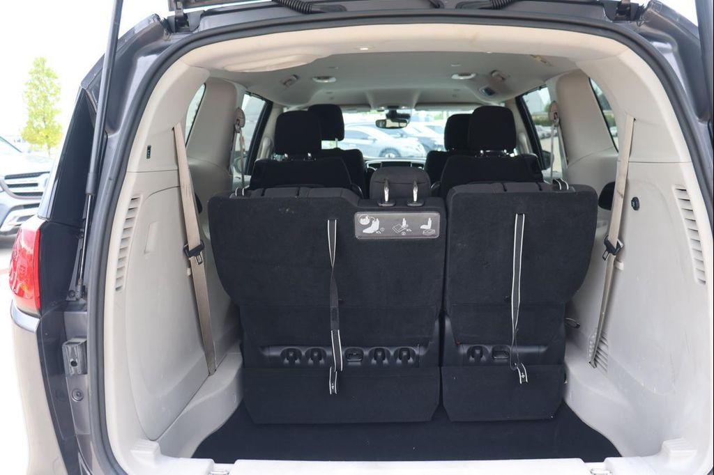 used 2020 Chrysler Pacifica car, priced at $14,995