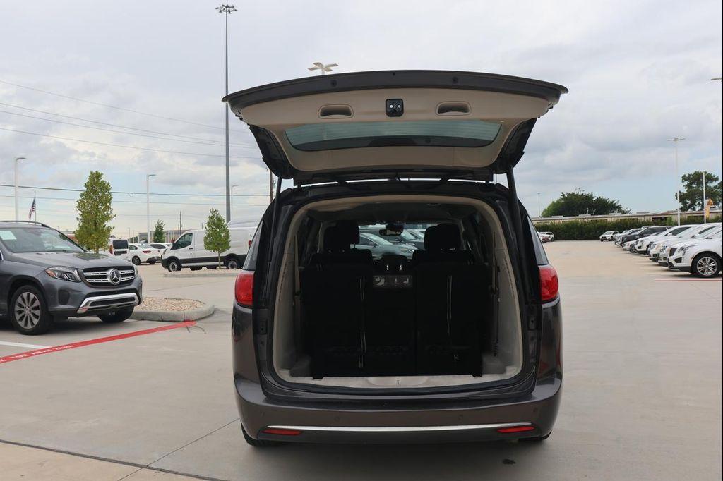 used 2020 Chrysler Pacifica car, priced at $14,995