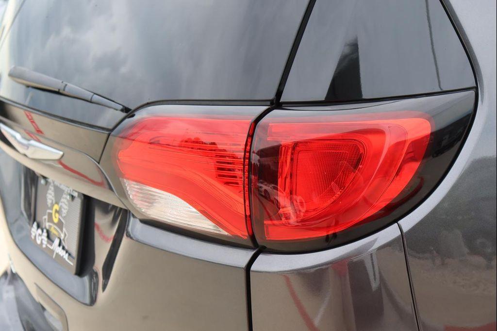 used 2020 Chrysler Pacifica car, priced at $14,995
