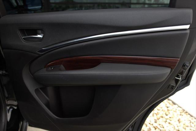 used 2014 Acura MDX car, priced at $13,745