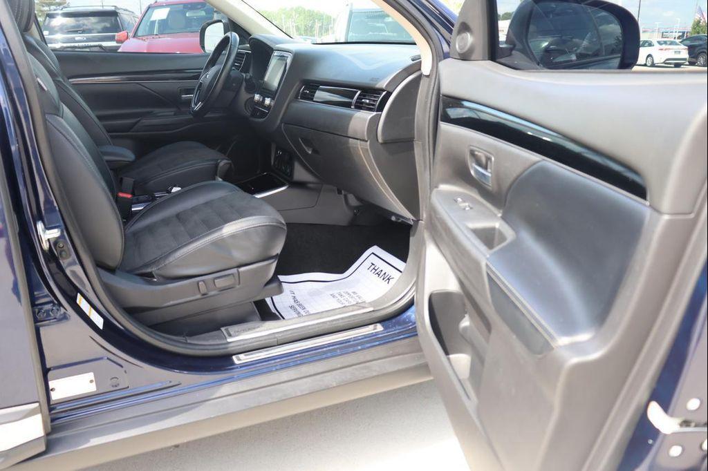 used 2020 Mitsubishi Outlander car, priced at $15,950