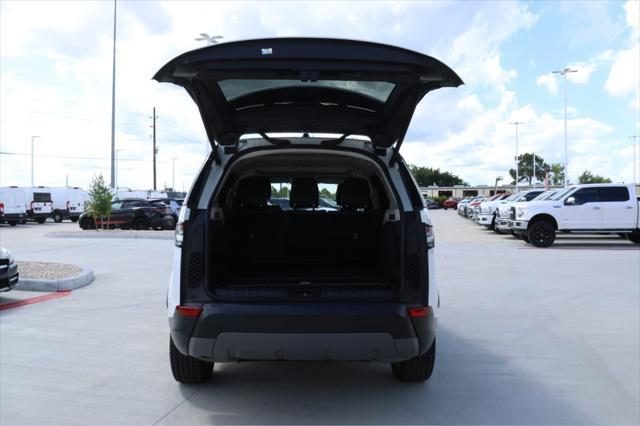 used 2018 Land Rover Discovery car, priced at $22,995