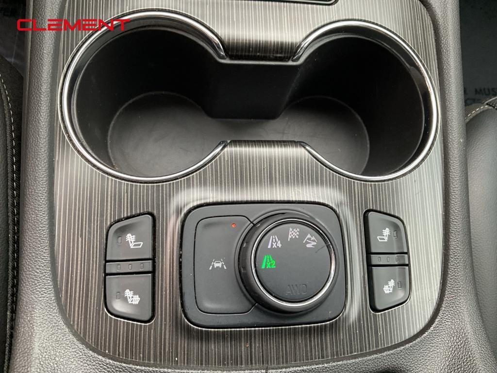 used 2023 GMC Acadia car, priced at $26,222