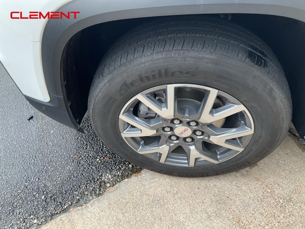 used 2023 GMC Acadia car, priced at $26,222