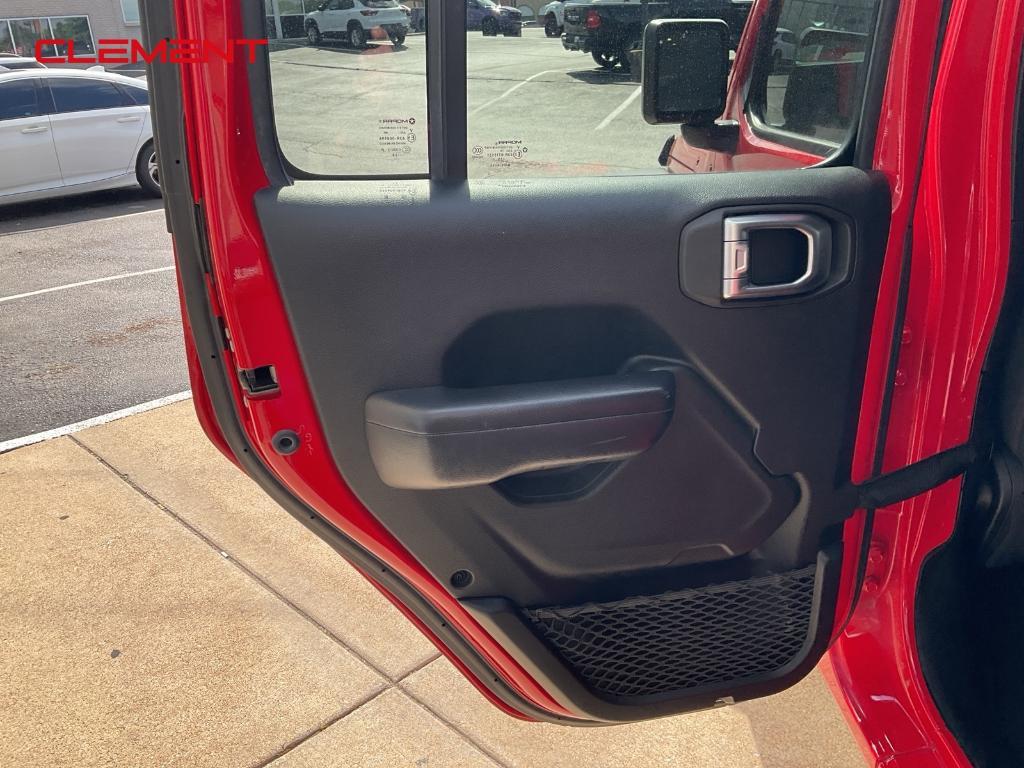 used 2019 Jeep Wrangler Unlimited car, priced at $21,493