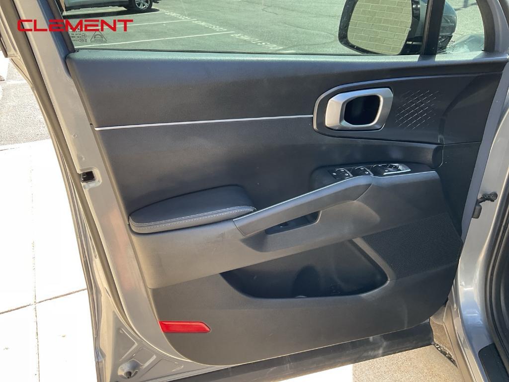 used 2022 Kia Sorento car, priced at $23,050