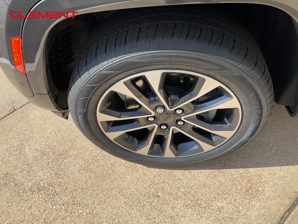 used 2021 Jeep Grand Cherokee L car, priced at $37,000