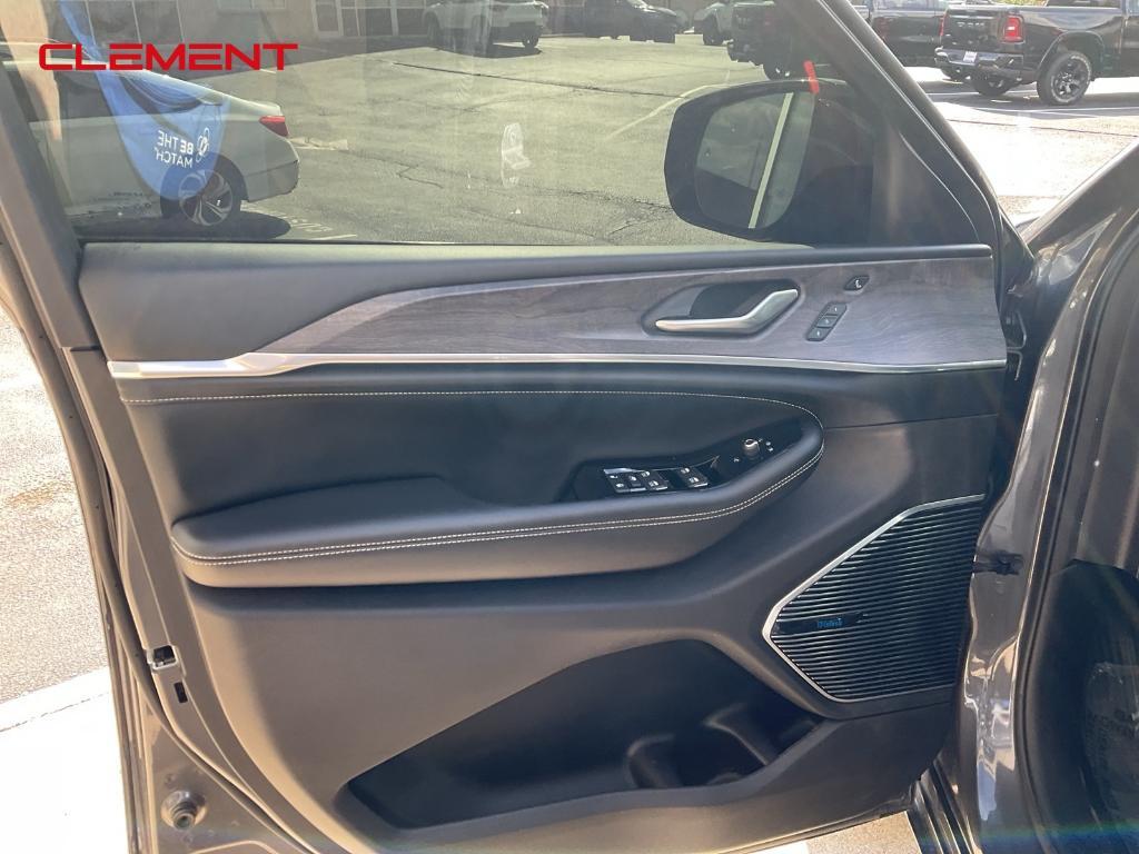 used 2021 Jeep Grand Cherokee L car, priced at $37,000