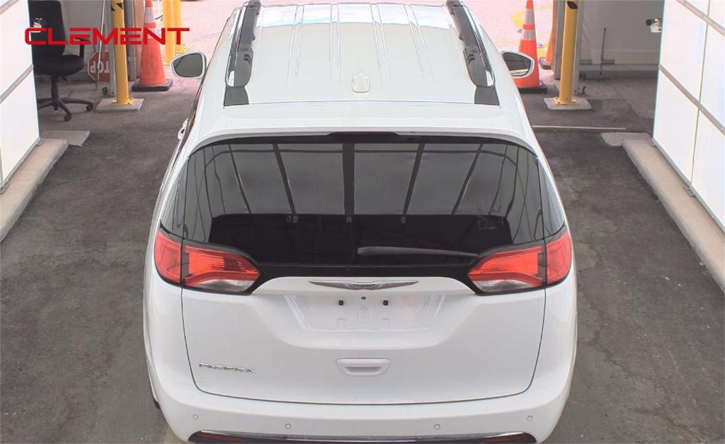 used 2020 Chrysler Pacifica car, priced at $20,790