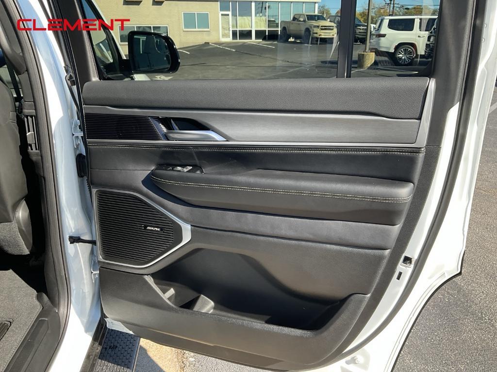 new 2025 Jeep Wagoneer car, priced at $68,333