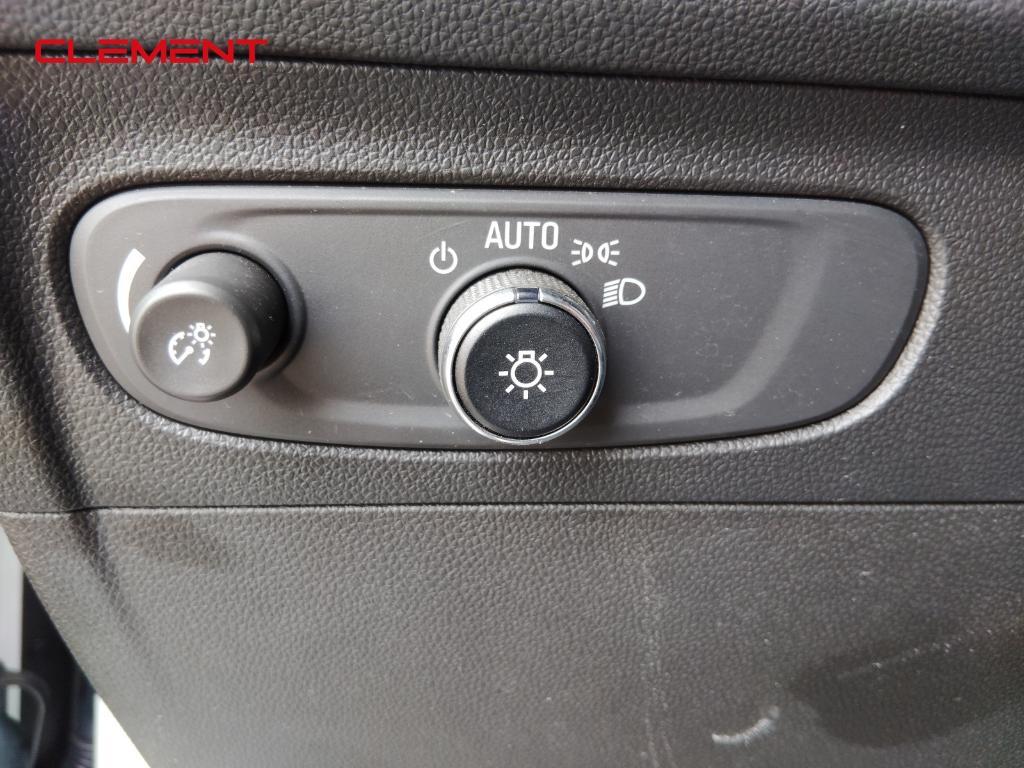 used 2023 Buick Envision car, priced at $24,399