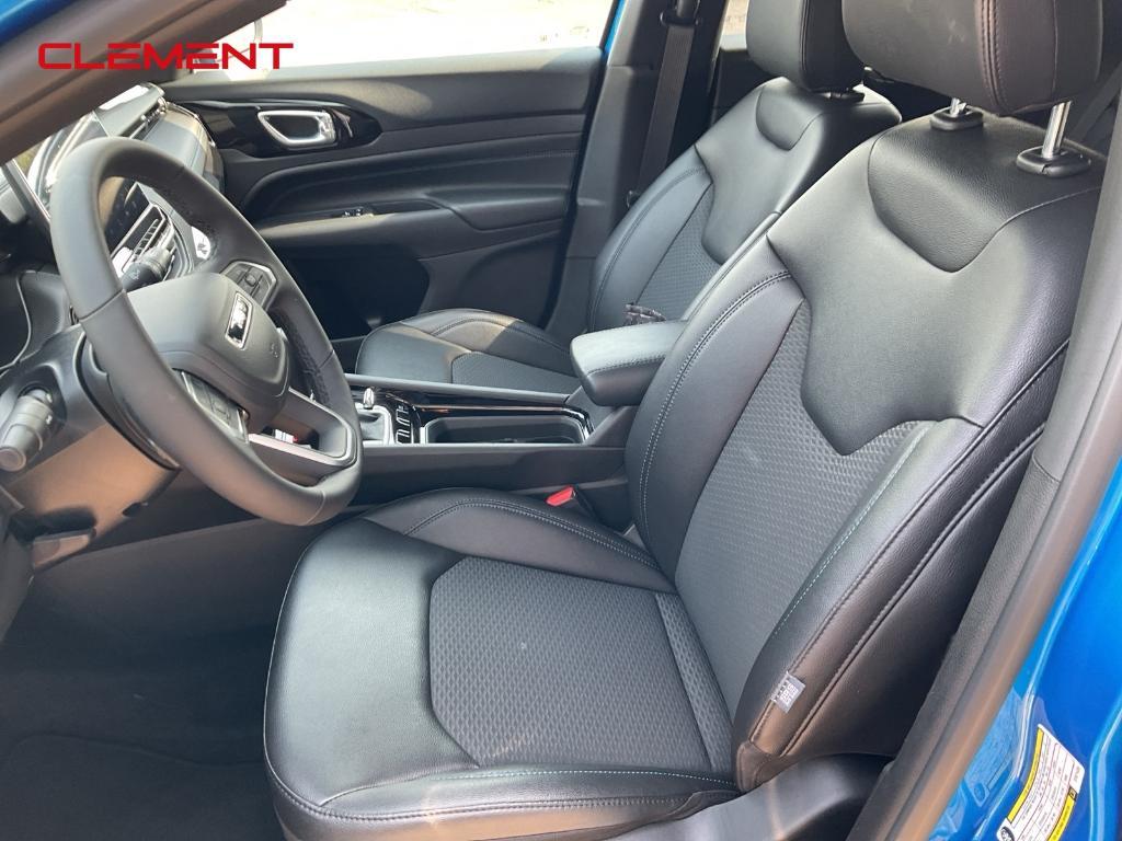 new 2025 Jeep Compass car, priced at $29,903