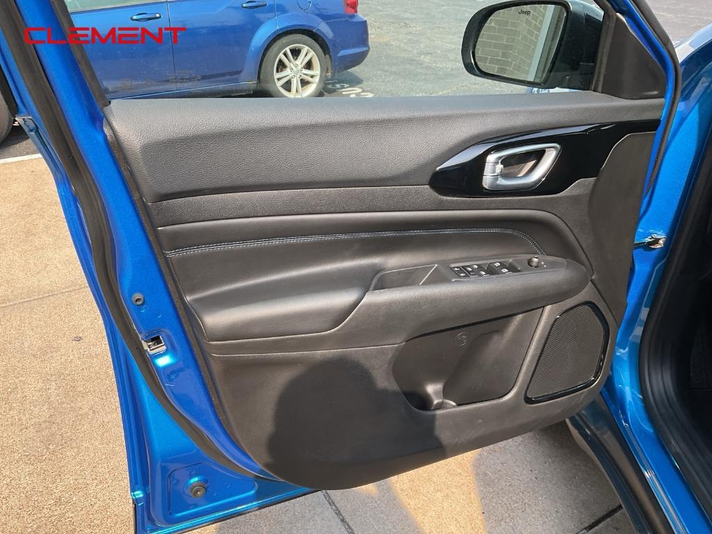 new 2025 Jeep Compass car, priced at $29,903