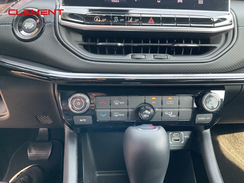 new 2025 Jeep Compass car, priced at $29,903