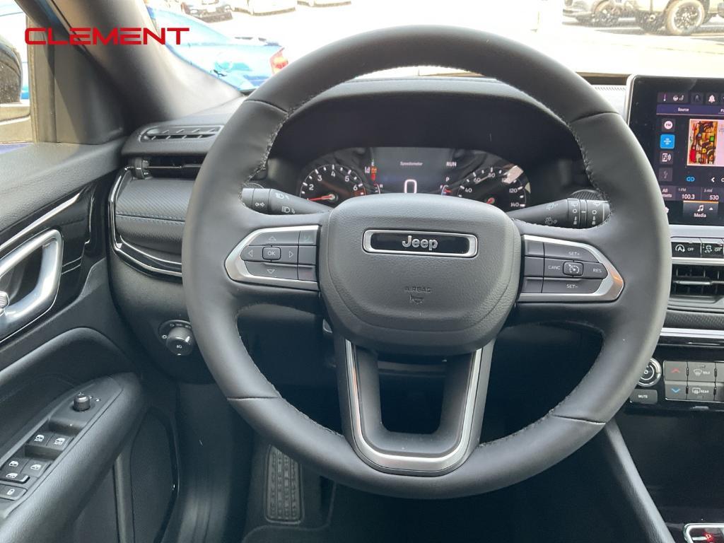 new 2025 Jeep Compass car, priced at $29,903