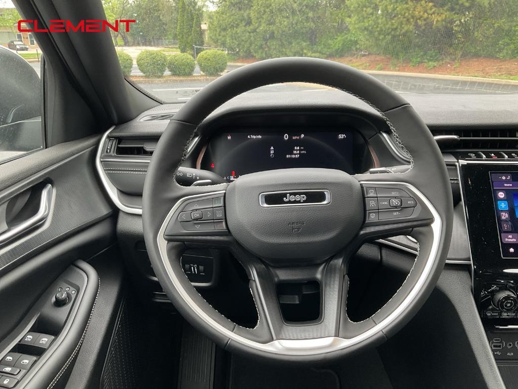 new 2025 Jeep Grand Cherokee car, priced at $35,898