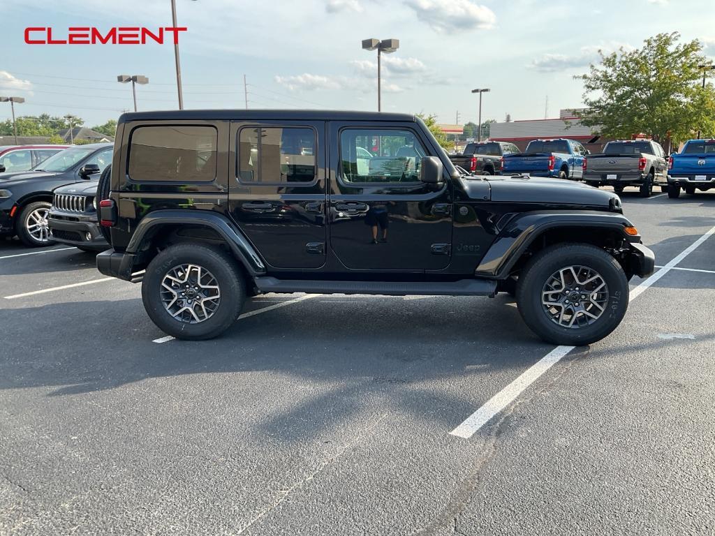 new 2025 Jeep Wrangler car, priced at $54,302