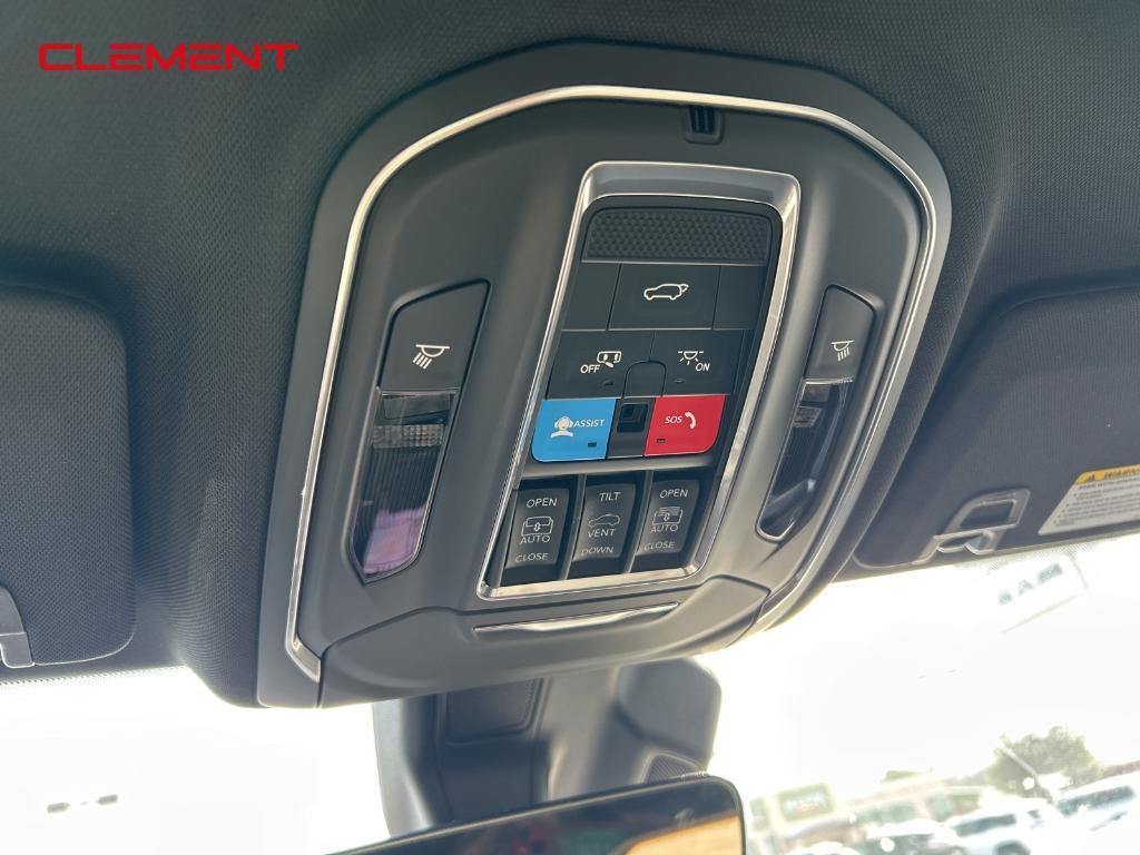 new 2025 Jeep Grand Cherokee L car, priced at $40,048
