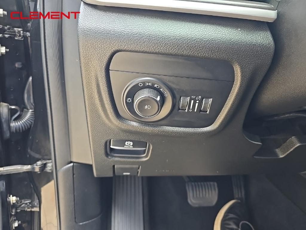 used 2021 Jeep Grand Cherokee L car, priced at $31,720