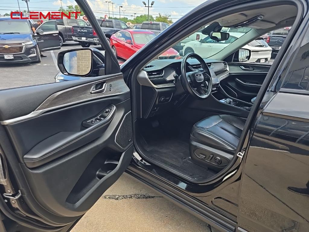 used 2021 Jeep Grand Cherokee L car, priced at $31,720