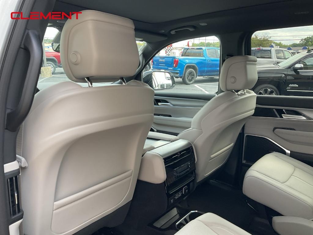 new 2025 Jeep Wagoneer car, priced at $69,549