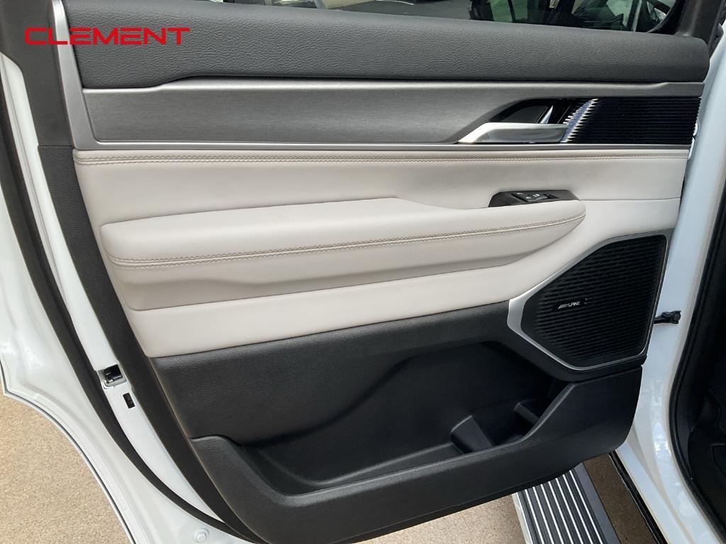 new 2025 Jeep Wagoneer car, priced at $69,549