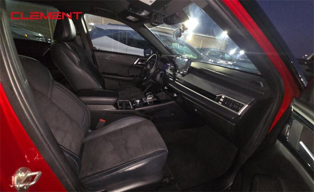 used 2023 Mitsubishi Outlander car, priced at $21,750