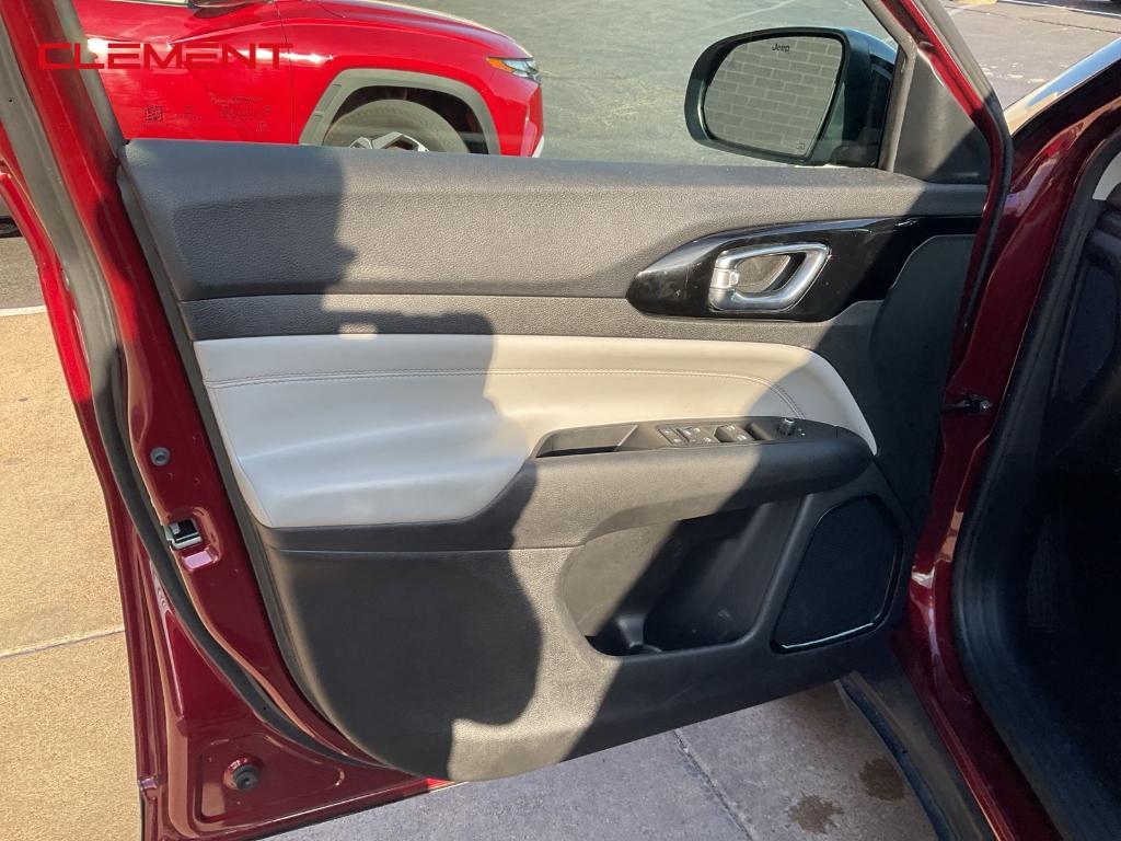 used 2022 Jeep Compass car, priced at $23,250