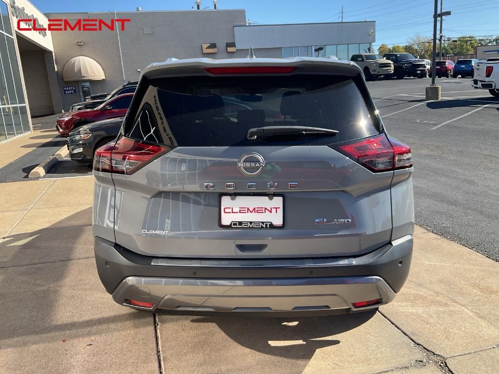 used 2022 Nissan Rogue car, priced at $25,900