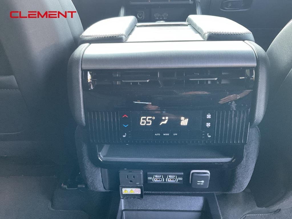 new 2025 Jeep Wagoneer car, priced at $62,176