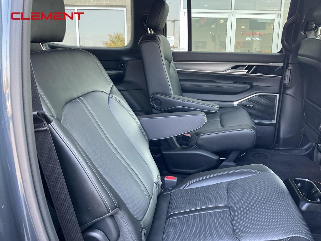 new 2025 Jeep Wagoneer car, priced at $62,176