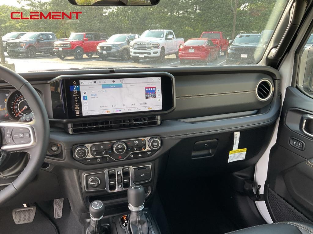 new 2025 Jeep Wrangler car, priced at $52,690