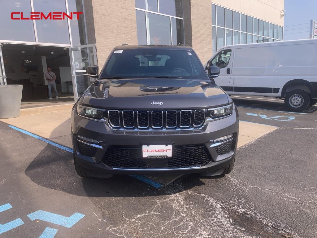 new 2025 Jeep Grand Cherokee car, priced at $43,069